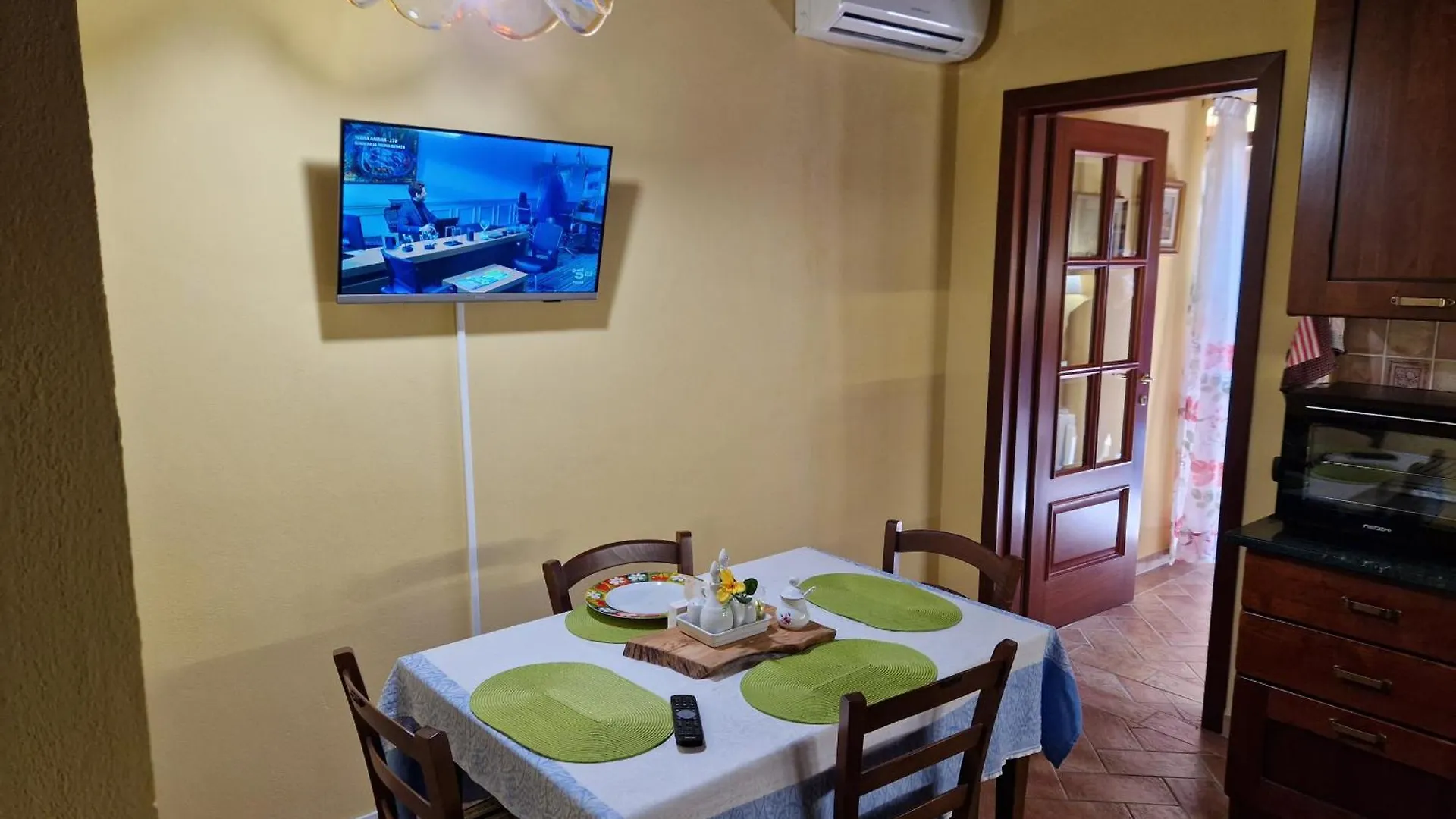 Country Apartment With View Of The Tuscany Hills Peccioli