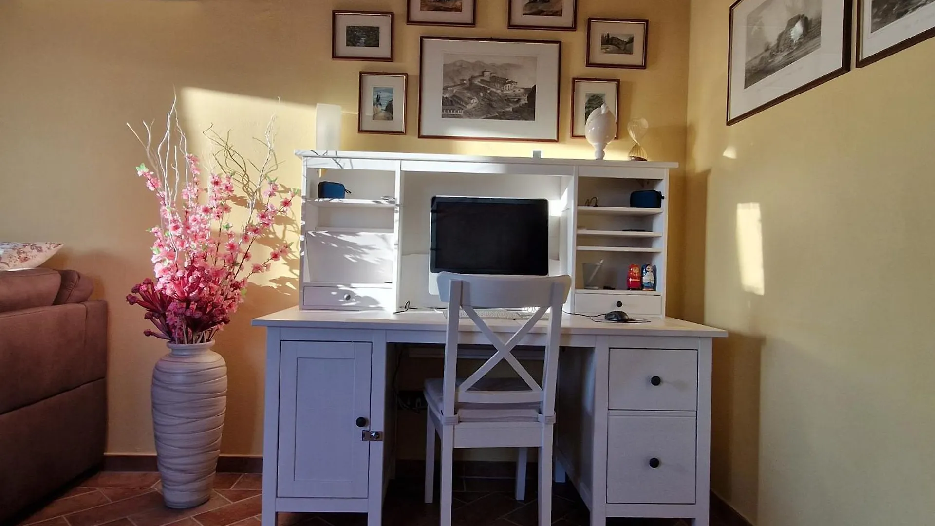 Country Apartment With View Of The Tuscany Hills Peccioli